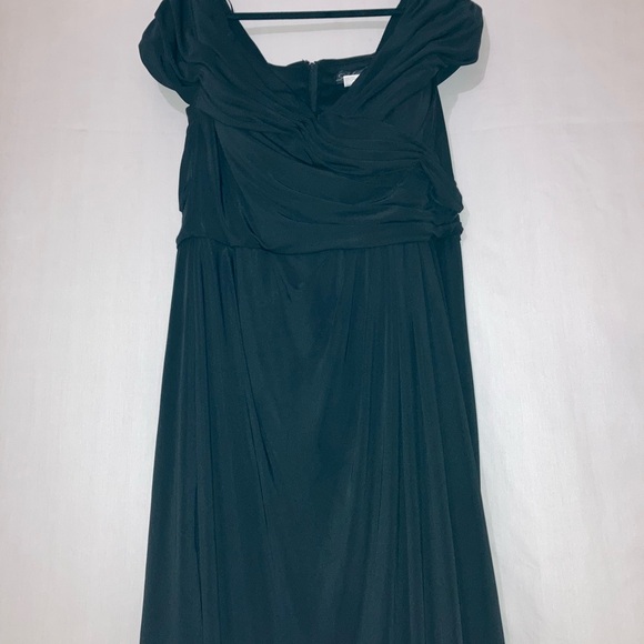 La Femme Ruched Jersey Column Gown Floor Length Dress In Black Sz 20 (Like New) - Picture 4 of 16